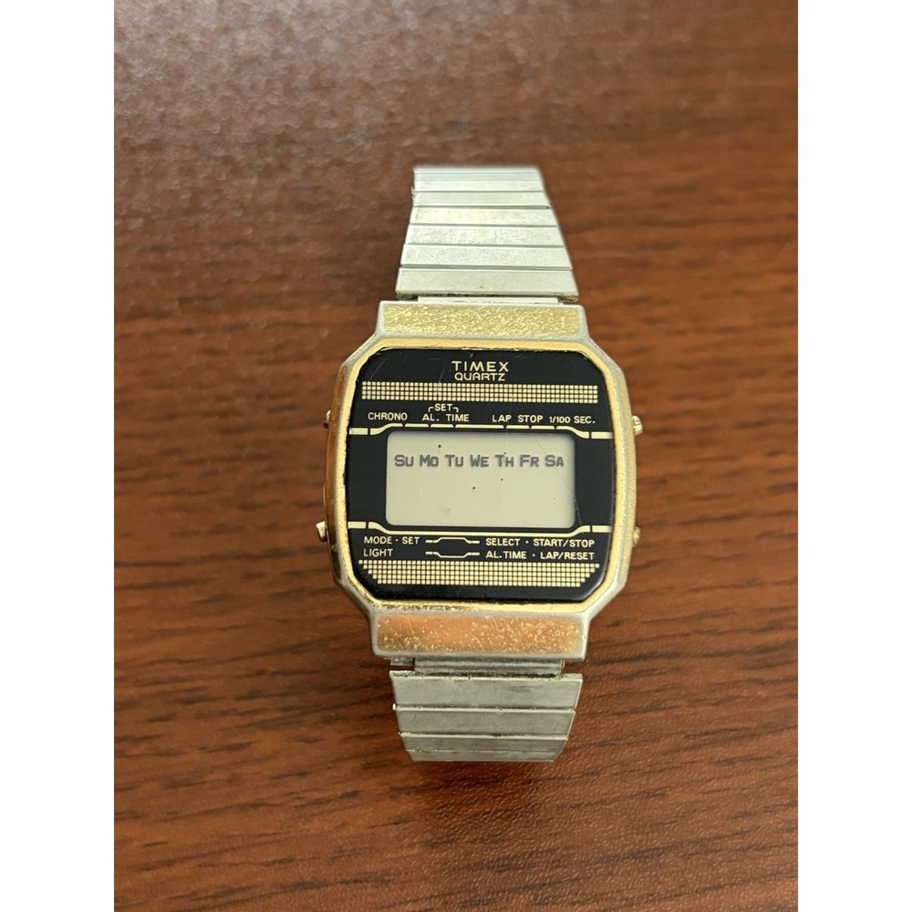 Vintage Timex K Cell Men Gold Tone Quartz Analog Digital Watch Untested Korea